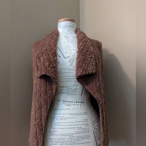Large Brown Vest L